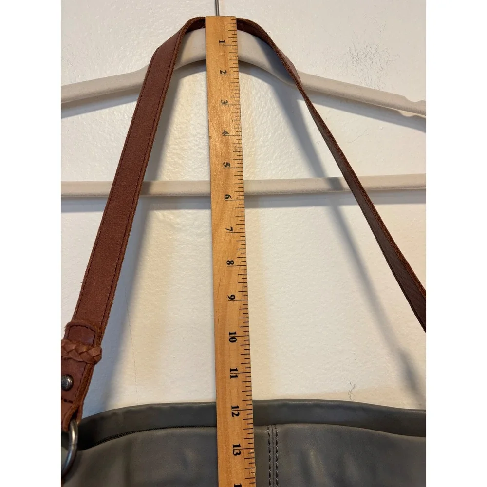 The Sak Women's Ashland Leather Bucket Hobo Purse Bag